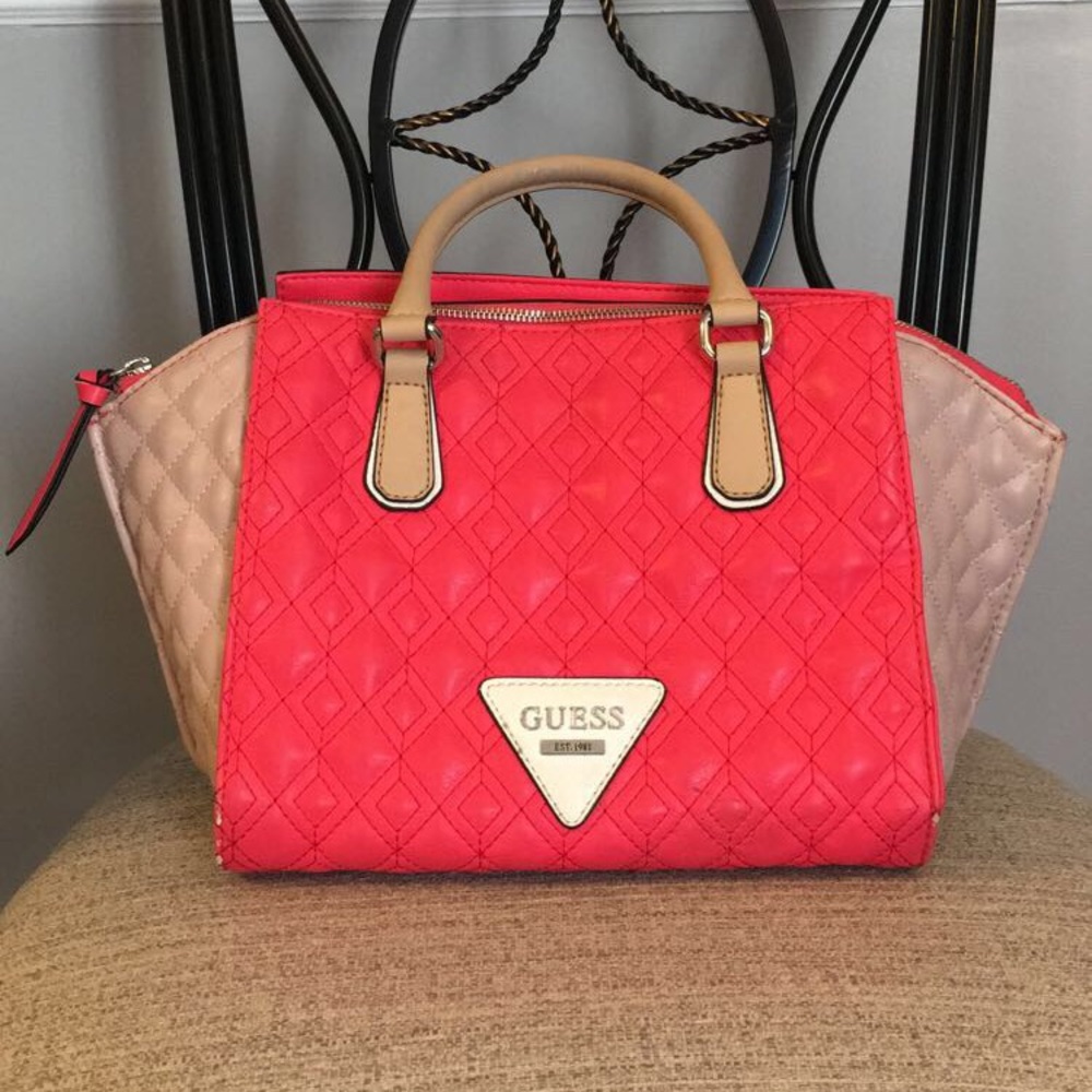 Guess Bag 👜